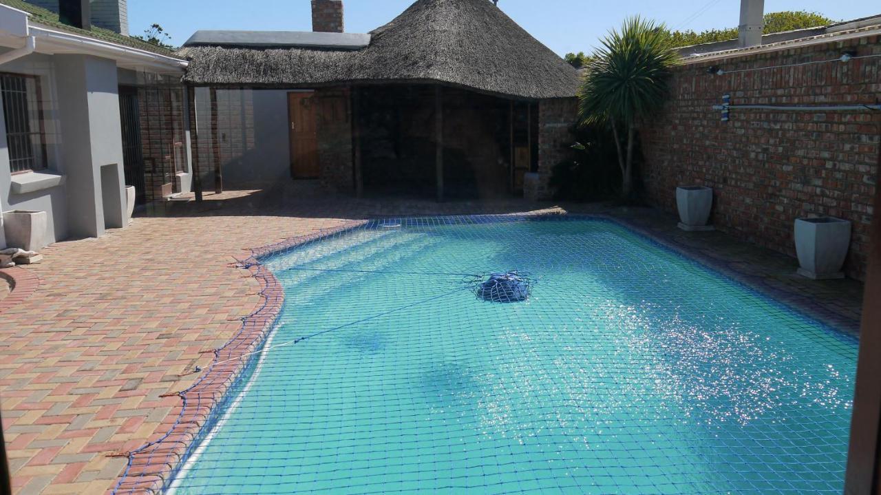 30 négyzetméteres, 1 hálószobás Apartman 1 fürdőszobával Bluewater Öböl területén Port Elizabeth Kültér fotó