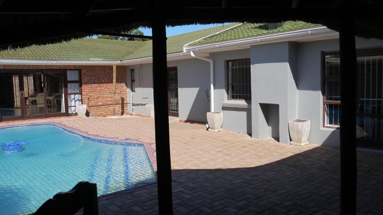 30 négyzetméteres, 1 hálószobás Apartman 1 fürdőszobával Bluewater Öböl területén Port Elizabeth Kültér fotó